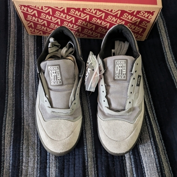 Vans Ave Pro Reflective Gray Men 7 Size Skateboarding Suede 122024 - Picture 2 of 10